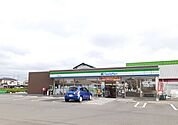 【コンビニエンスストア】ファミリーマート那珂菅谷中央店まで500ｍ
