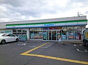 【コンビニエンスストア】ファミリーマート様まで160ｍ