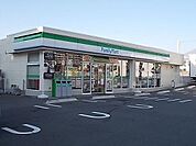 【コンビニエンスストア】ファミリーマート富士厚原店まで500ｍ