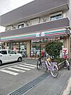 【コンビニエンスストア】セブンイレブン板橋蓮根3丁目店まで21ｍ