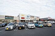 【ショッピングセンター】イオンタウンまで1300ｍ