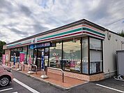 【コンビニエンスストア】セブンイレブン阿久比椋岡店まで1070ｍ