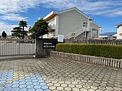 【小学校】埼玉小学校まで850ｍ