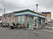 【コンビニエンスストア】ファミリーマート様まで350ｍ