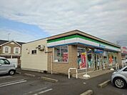 【コンビニエンスストア】ファミリーマートマ神栖市平泉店まで140ｍ