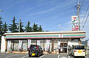 【コンビニエンスストア】セブンイレブン甲斐一宮インタ店まで900ｍ