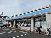 【コンビニエンスストア】ローソン様まで200ｍ
