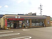 【コンビニエンスストア】セブンイレブン　中切町4丁目店まで217ｍ