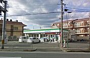 【コンビニエンスストア】ファミリーマート上桂三ノ宮町店まで347ｍ