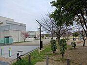【公園】川名公園まで535ｍ
