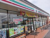 【コンビニエンスストア】セブンイレブン藤岡芦田町店まで550ｍ