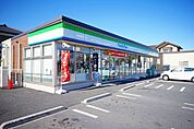 【コンビニエンスストア】ファミリーマート大泉坂田七丁店まで450ｍ