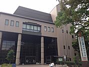 【図書館】中村図書館まで731ｍ