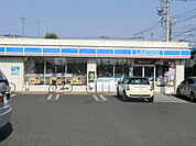 【コンビニエンスストア】ローソン熊谷箱田店まで934ｍ