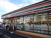 【コンビニエンスストア】セブンイレブン江南東野町店まで623ｍ