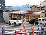 【コンビニエンスストア】セブンイレブン静岡上伝馬店まで450ｍ