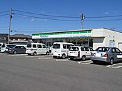 【コンビニエンスストア】ファミリーマート北勢麻生田店まで450ｍ