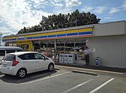 【コンビニエンスストア】ミニストップ東松山上野本店まで460ｍ