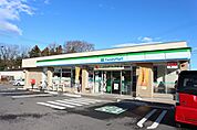 【コンビニエンスストア】ファミリーマート大安いしぐれ店まで280ｍ