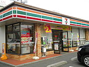 【コンビニエンスストア】セブンイレブン川口原町店まで331ｍ