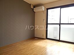 東武伊勢崎線 一ノ割駅 徒歩11分の賃貸アパート 1階1Kのリビング/ダイニング