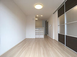 クレール・シェル 206 2階1LDKのリビング/ダイニング