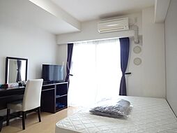 ヴィレッジハウス幕張本郷 2階1Kのリビング/ダイニング