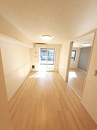 グレース−Ｍ 103 1階1LDKのリビング/ダイニング