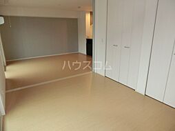 グランドゥール二の宮 3階1LDKのリビング/ダイニング