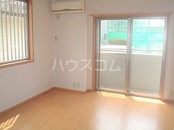 ドルフ国立 101 1階1Kのリビング/ダイニング