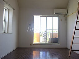 モンシャトー・オキ 206 2階1Kのリビング/ダイニング