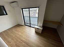 ＭＥＬＤＩＡ武里IV 3階1Kのリビング/ダイニング