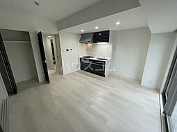 プラッツ名駅 5階2LDKのリビング/ダイニング