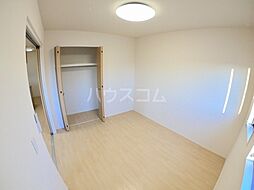 アンベリール 201 2階2LDKのリビング/ダイニング