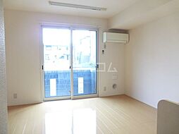 東武伊勢崎線 越谷駅 徒歩12分の賃貸アパート 3階1LDKのリビング/ダイニング