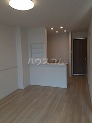 レニーレI 101 1階1LDKのリビング/ダイニング