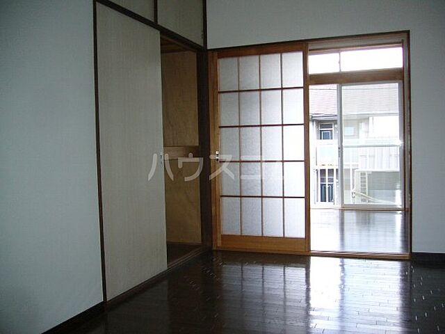 室内
