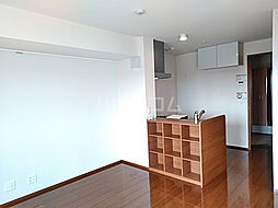 JR武蔵野線 吉川駅 徒歩8分の賃貸アパート 3階2LDKのリビング/ダイニング