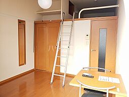 レオパレスボヌール 101 1階1Kのリビング/ダイニング