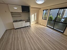 セジュール安井 102 1階2LDKのリビング/ダイニング