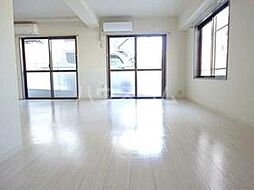 レナジア東所沢 101 1階ワンルームのリビング/ダイニング