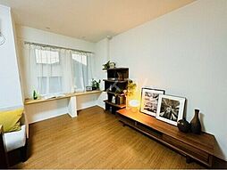 ガラージュ・ド・ルクスみゆき 01 1階1LDKのリビング/ダイニング