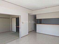 エミナンス・ドゥ・ファミーユA 206 2階3LDKのリビング/ダイニング