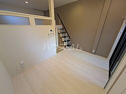 Ｓｏｕｔｈｅｒｎ　Ｇａｔｅ 106 1階ワンルームのリビング/ダイニング