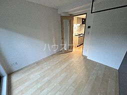 STANDZ金閣寺前 201