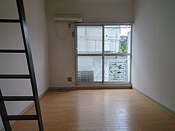 ホワイトウイング連光寺II 202 2階ワンルームのリビング/ダイニング