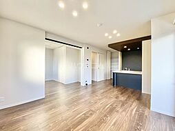 JR御殿場線 下土狩駅 徒歩10分の賃貸マンション 1階2LDKのリビング/ダイニング