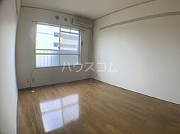 礒沼ハイツ 102 1階ワンルームのリビング/ダイニング