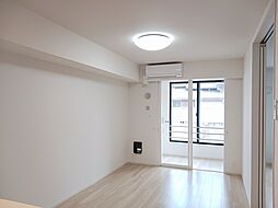 ヒカルサ水戸石川サウス 103 1階1LDKのリビング/ダイニング