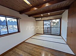 グアルダ93 F 1階ワンルームのリビング/ダイニング